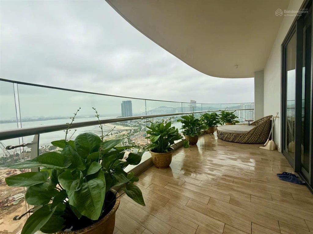 2 ngủ view biển citadines diện tích 98m cách biển 100m vị trí trung tâm hạ long
