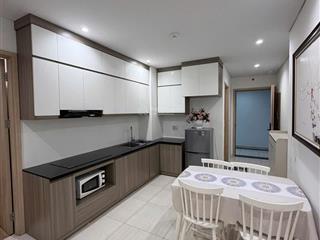Chủ nhà cần bán gấp căn 1 ngủ lớn 2 ban công toà a chung cư bim 30 tầng tầng trung.