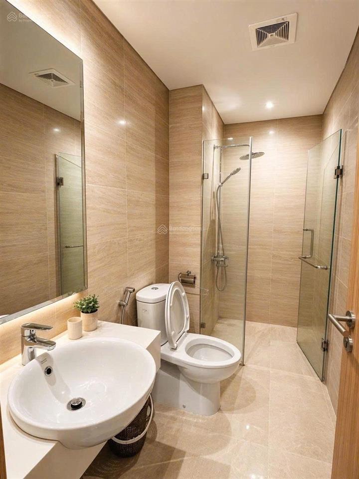 Ra hàng căn studio tòa a bim 30t diện tích 35m² tầng cao hướng đông nam mát