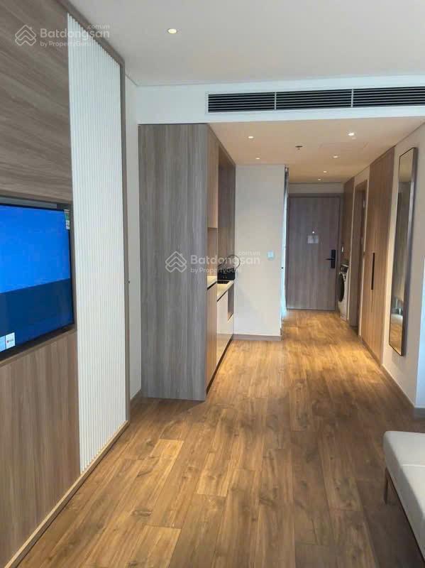 Chính chủ cần bán mã b04 toà alacarte. tầng thấp giá chỉ 2,680