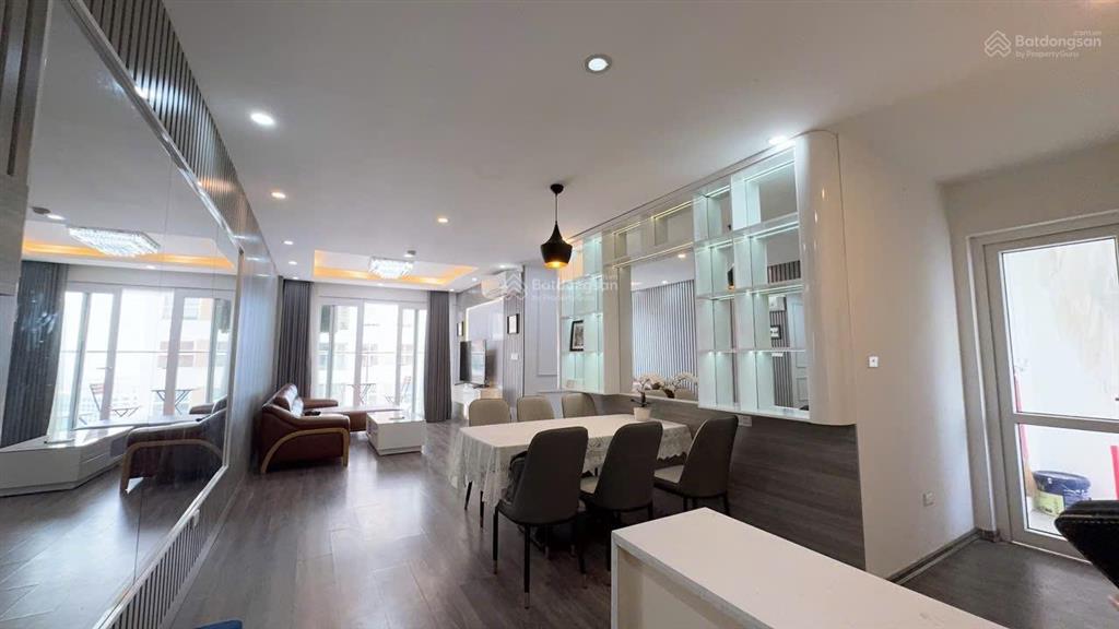 Newlife 3pn view trực diện biển giá chỉ 3,980 full nội thất, tầng cao đẹp diện tích gần 100m²