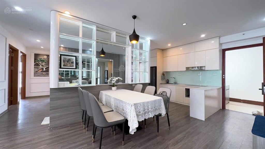 Newlife 3pn view trực diện biển giá chỉ 3,980 full nội thất, tầng cao đẹp diện tích gần 100m²
