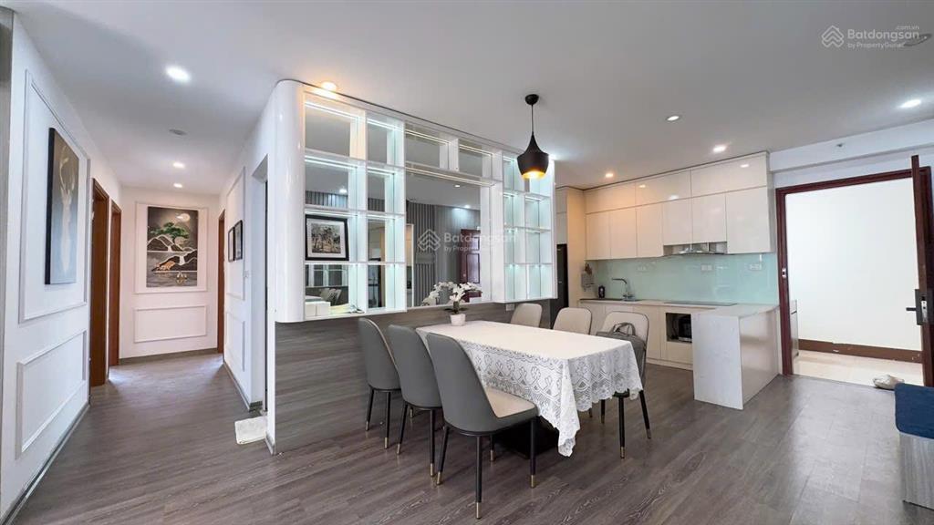 Newlife 3pn view trực diện biển giá chỉ 3,980 full nội thất, tầng cao đẹp diện tích gần 100m²