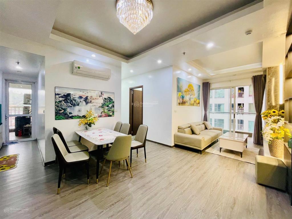 Căn hộ đẹp như hình. nội thất mới, view thoáng. chung cư 17 tầng hạ long. 3pn2vs giá tốt