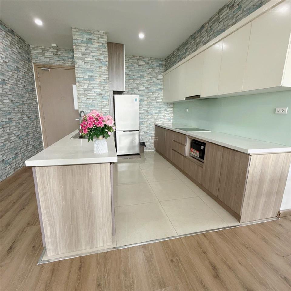 Chính chủ em cần bán nhanh, bán khẩn trương căn 3n2vs toà cc 24 tầng ngay mặt đường hqv