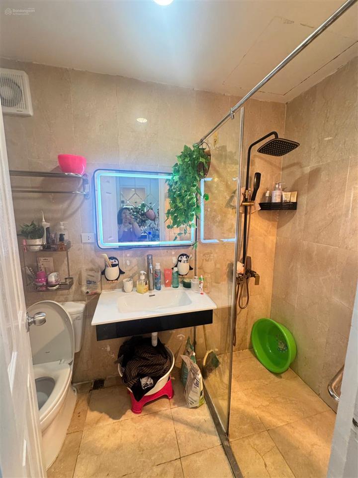 Em chính chủ cần bán 1 cặp 2 căn cạnh nhau chung cư bim 17 tầng