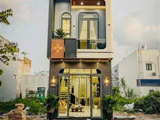 Nhà hiếm  chỉ 2,8 tỷ  2 tầng full nội thất xịn  đường 17m liền kề siêu thị go