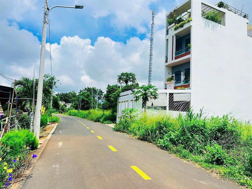 Hiếm  bán nhanh 1,85 tỷ/1000m2  đất đỏ, tphcm  gần biển  dân cư hiện hữu