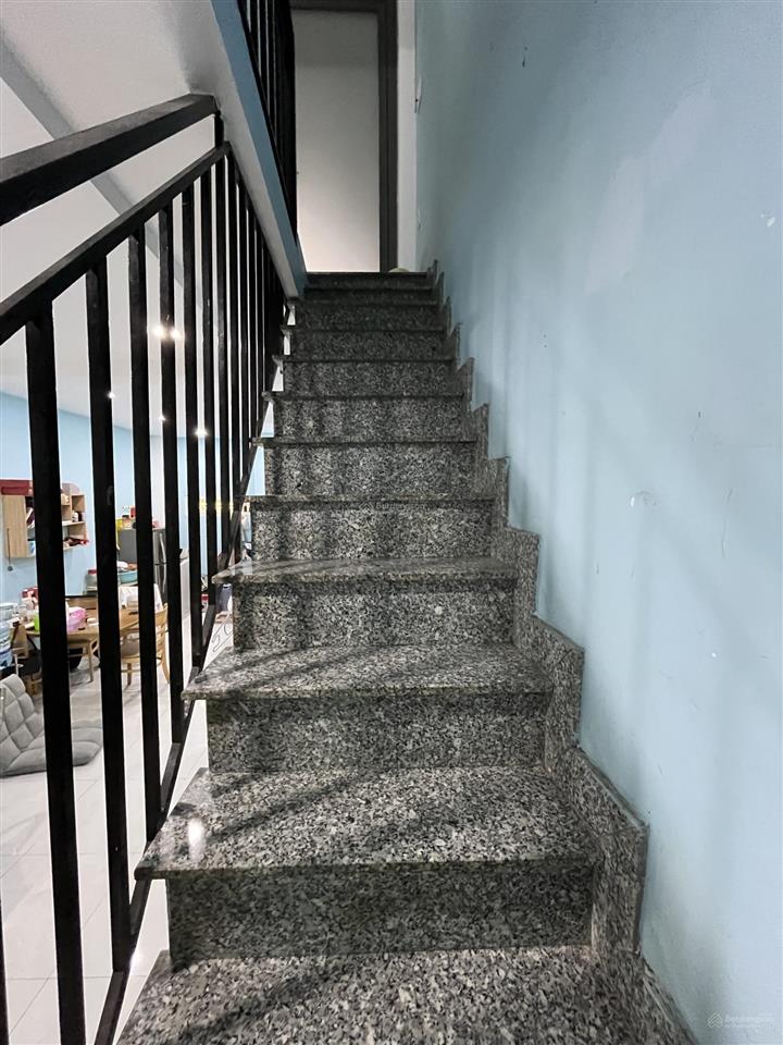 Hiếm  5,6 tỷ  nhà 2 tầng  hẻm ô tô 4,5m, ra ubnd p.hiệp bình, khu đô thị vạn phúc 3 phút