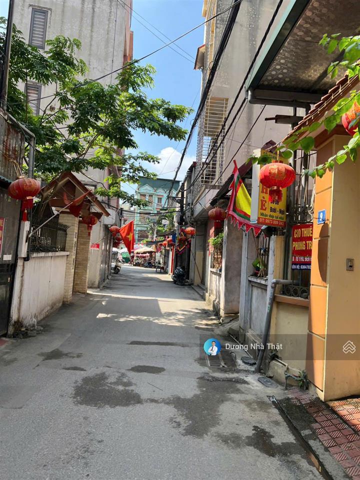 Mỹ đình  35m2  2 thoáng  nhà dân xây  40m ra ô tô  chủ nhiệt bán.