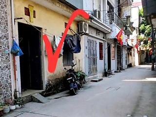 Phú đô  hàng f0  40m2  lô góc  30m ra phố  ngõ to thông thoáng