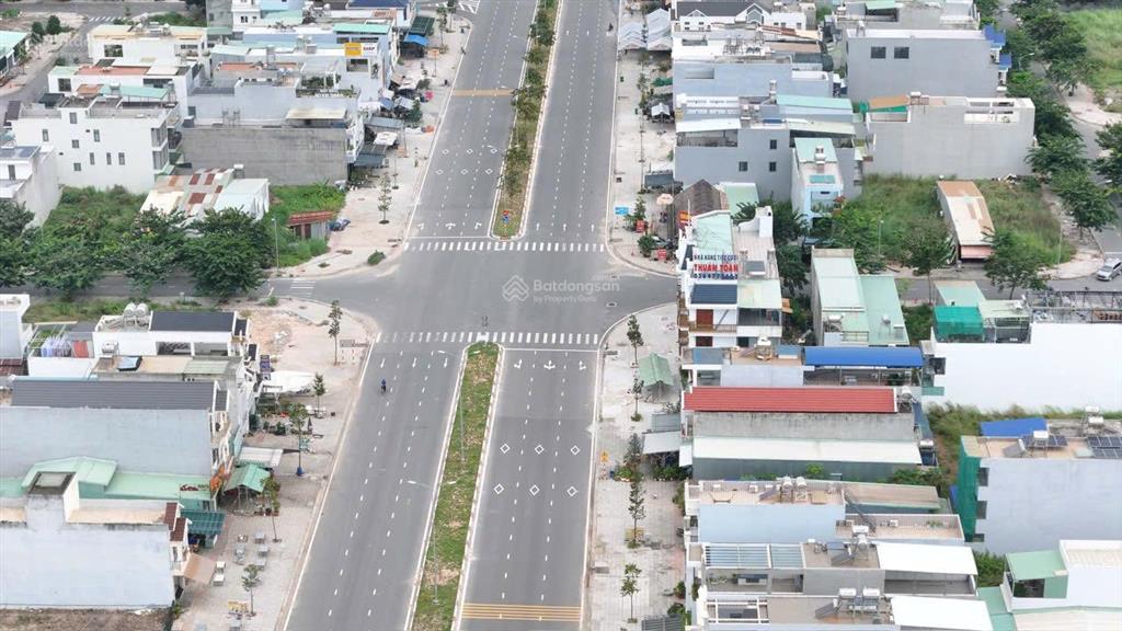Cần bán gấp lô đất tđc lộc an long thành ngay sân bay lt. giá tl tiện ích không thiếu thứ gì