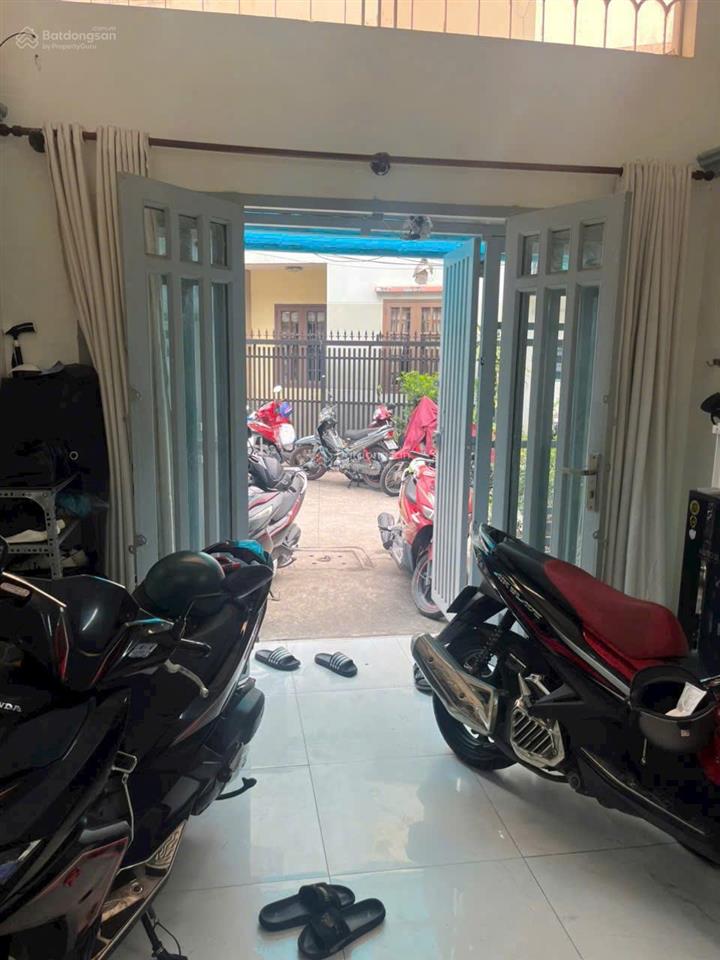 Hẻm xe hơi thông tạ quang bửu  nhà 2 mặt hẻm thoáng  3 tầng chắc chắn  nhỉnh 5