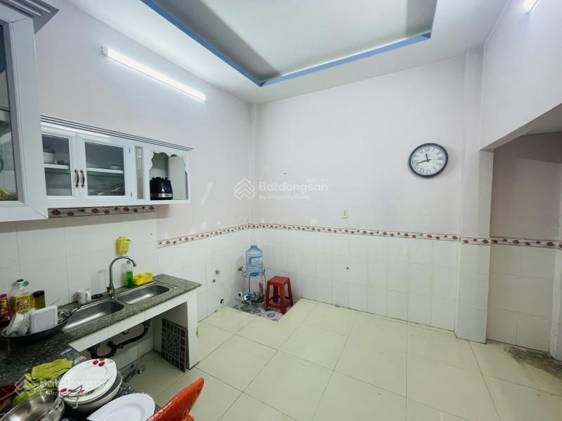 M.t k.i.n.h doanh đa ngành nghề quận 8  ngang khủng gần 5m  lô góc 4 tầng hoàn công