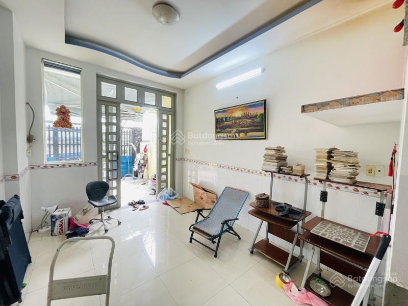 M.t k.i.n.h doanh đa ngành nghề quận 8  ngang khủng gần 5m  lô góc 4 tầng hoàn công