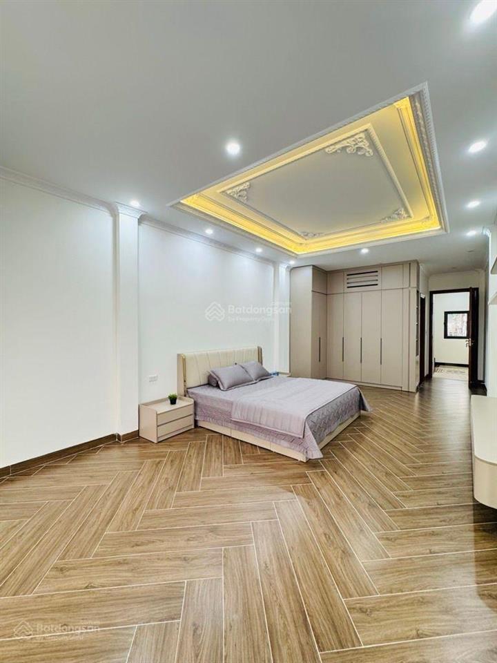 A hùng cần bán gấp nhà đông ngạc 39m2, 5 tầng, ngõ ô tô, gần chợ, giá 7.7 tỷ