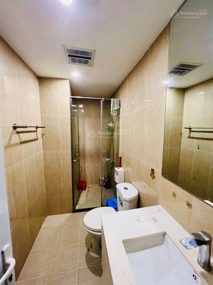 Chị huệ cần bán gấp chung cư đông ngạc 55m2, hai ngủ, 2 wc, gần chợ, trường, an ninh tốt, 2.85tỷ