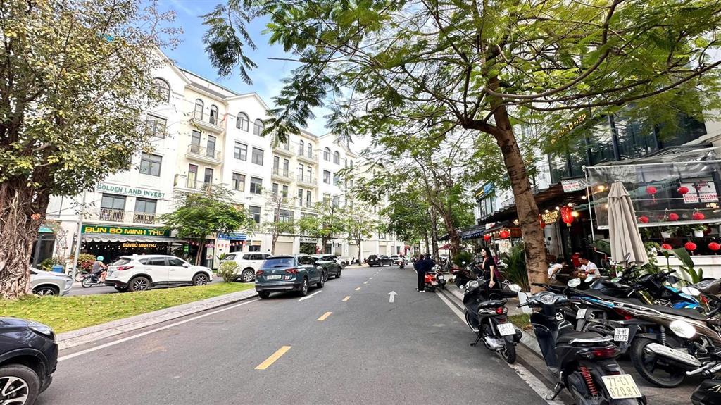 84m2 manhattan, sẵn sổ, hoàn thiện, sẵn hợp đồng thuê, giá rẻ