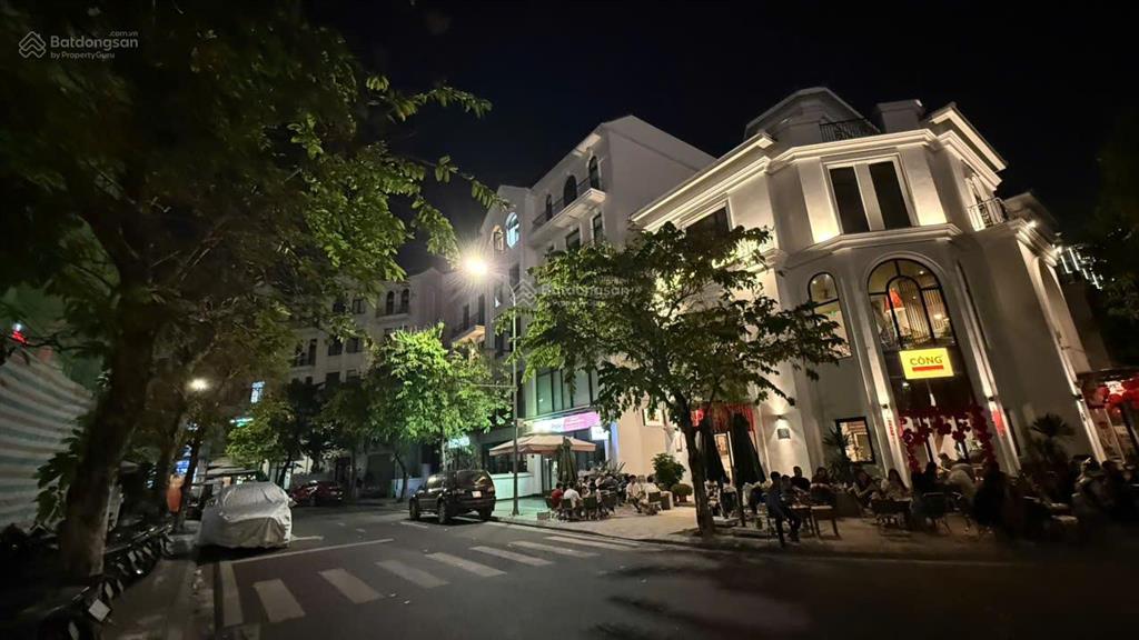 Bán nhanh 126m2 đẹp nhất manhattan, đầu dãy, cạnh cà phê cộng, giá siêu rẻ.