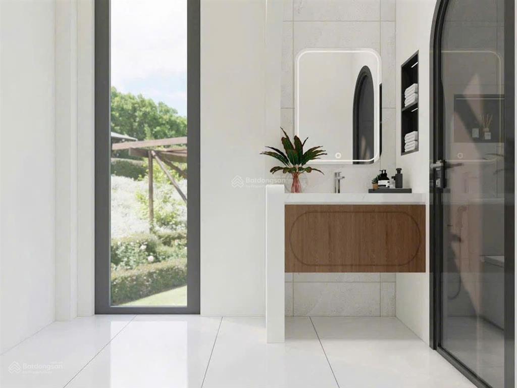 Nhà 2 mặt tiền 3pn 3wc full nội thất, đường nhựa 7m, khu dân cư đông kín