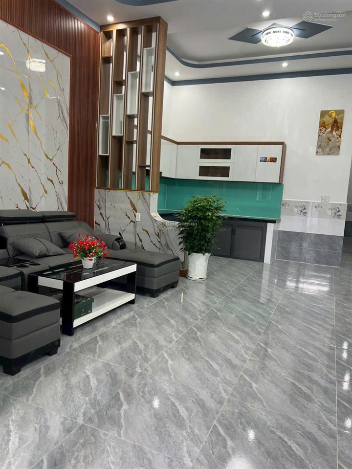 Nhà trệt lầu 2 pn 2wc ngay bến cát nhà full nội thất dọn vào ở ngay cách đại nam vài bước chân