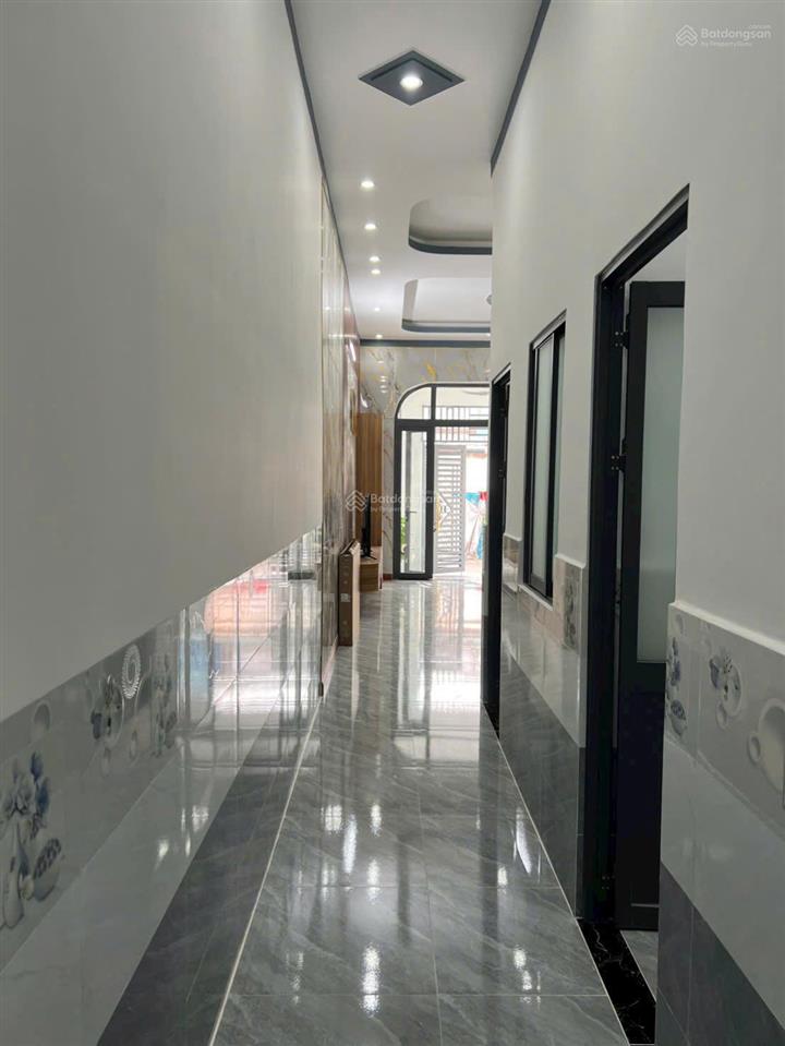 Nhà trệt lầu 2 pn 2wc ngay bến cát nhà full nội thất dọn vào ở ngay cách đại nam vài bước chân