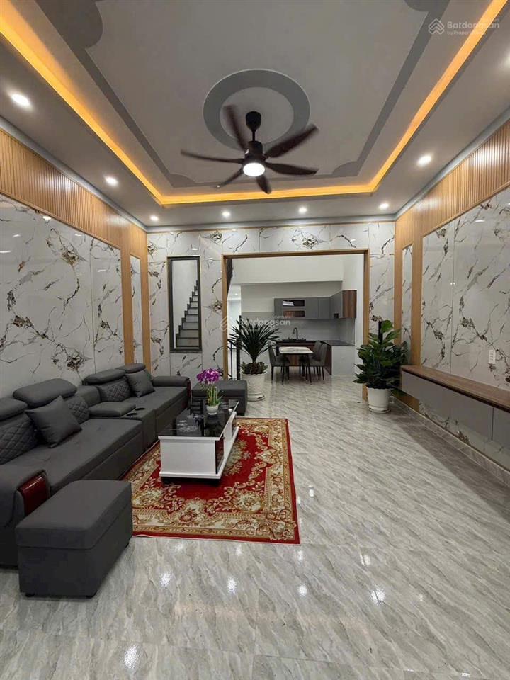 Nhà gác lửng 2 phòng ngủ, mặt đường tân định 057, nhà mới tinh, sổ sẵn