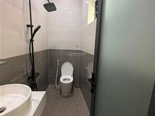 Cho thuê nhà nguyên căn 1 trệt 2 lầu ngay phường hòa phú gồm 4 phòng ngủ 3 wc đầy đủ nội thất