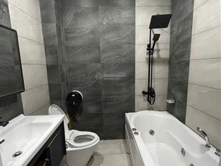 Cho thuê nhà nguyên căn ngay gần vòng xoay hiệp thành  nhà hoàn thiện full nội thất