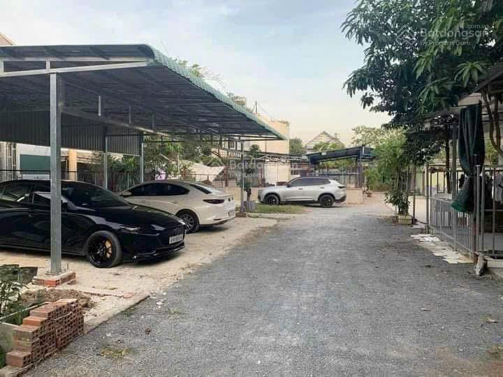 Cho thuê nhà nguyên căn nhà 1 trệt 1 lầu gồm 2pn 2wc