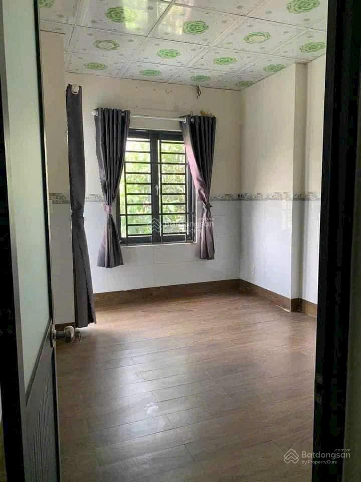 Cho thuê nhà nguyên căn nhà 1 trệt 1 lầu gồm 2pn 2wc