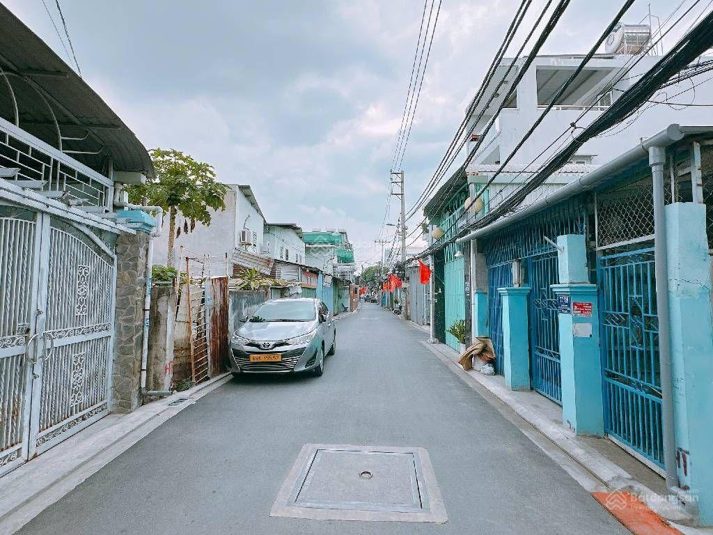 Chuyên dùng 9  172m2
chính chủ cần bán lô đất hẻm xe hơi tránh khu dân cư hiện hữu