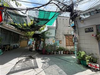 Nhà đẹp mê mẩn, sát hẻm xe hơi, khu cư xá ngân hàng, chỉ nhích 6 tỷ