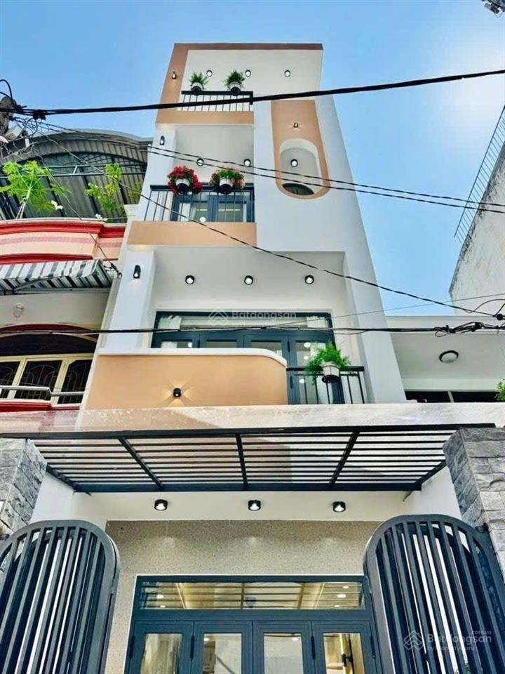 Nhà đẹp 4 tầng  5 phòng full nội thất  gần mt nguyễn thượng hiền  chỉ 7.95 tỷ