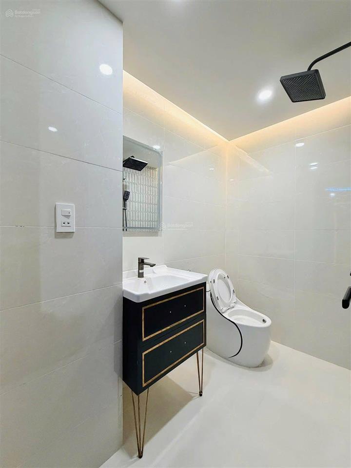 Nhà phố cao cấp sang tên sổ sẵn 88,6m2/4 tỷ 250 tại nguyễn văn trỗi  tân bình sổ đầy đủ