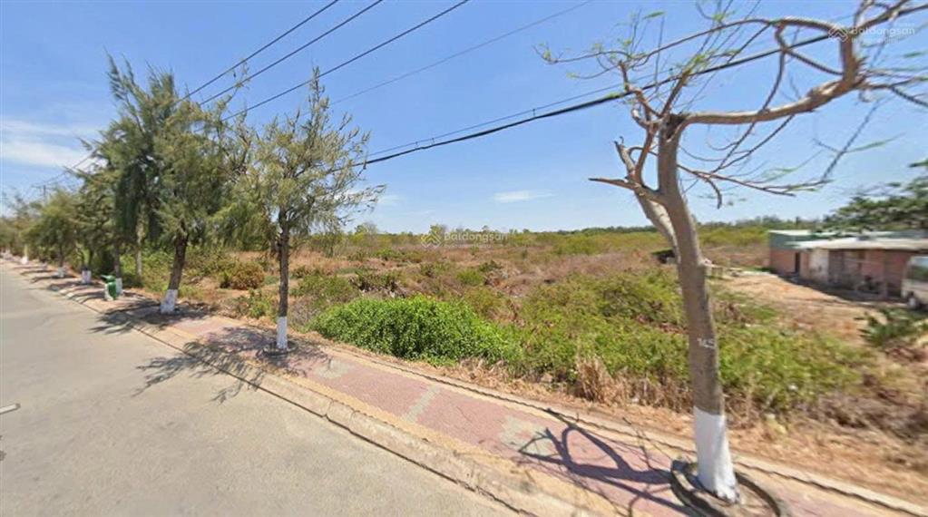 Bán đất nền mt tại lương văn nho, long hòa, cần giờ, giá ưu đãi nền 330m2/3 tỷ 200 sổ riêng