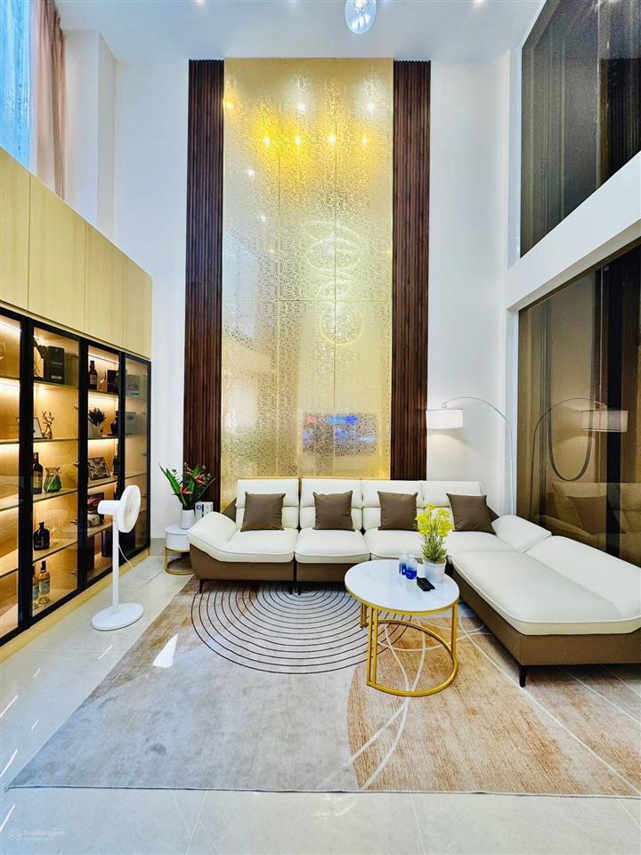 Nhà phố nhà ngộp tại thích quảng đức  phú nhuận 97,7m2/5 tỷ 100 6 tầng, sổ riêng chính chủ