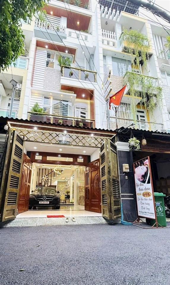 Định cư bán gấp nhà phạm ngọc thạch, q3, dt 93m2/4 ỷ 200 bán nhanh sổ sẵn, đường rộng hoàn công