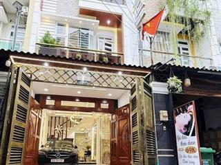 Định cư bán gấp nhà phạm ngọc thạch, q3, dt 93m2/3 tỷ 800 bán nhanh sổ sẵn, đường rộng hoàn công