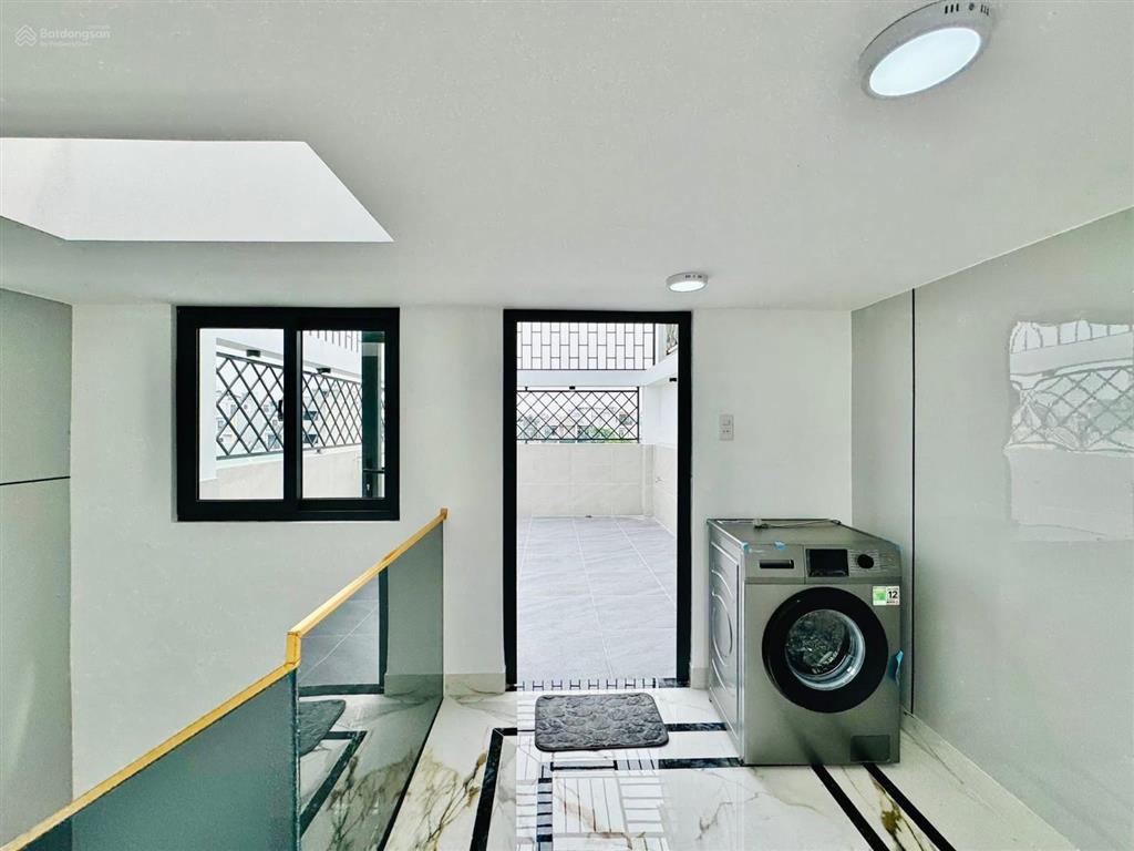 Bán nhà gấp ăn tết tôn thất thuyết  quận 4 94m2/4 tỷ 500 cực hiếm sổ hồng riêng gần quận 1