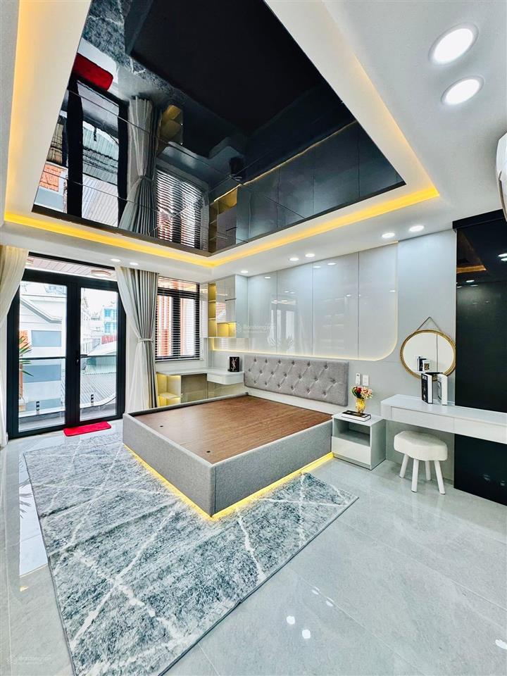 Bán nhà gấp ăn tết tôn thất thuyết  quận 4 94m2/4 tỷ 500 cực hiếm sổ hồng riêng gần quận 1