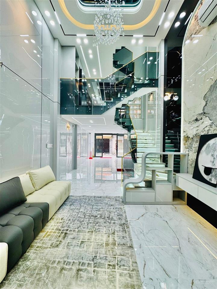 Bán nhà gấp ăn tết tôn thất thuyết  quận 4 94m2/4 tỷ 500 cực hiếm sổ hồng riêng gần quận 1