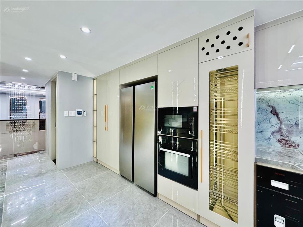 Nhận nhà ngay căn 92m2/3 tỷ 750 tầng tại hoàng hoa thám bình thạnh sổ sẵn đường oto cho thuê 22tr