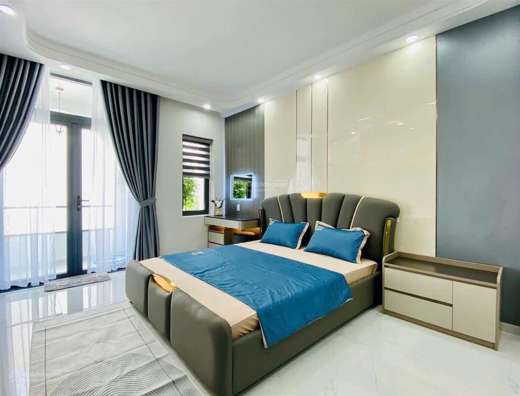 Bán gấp giảm 1 tỷ nhà tại ung văn khiêm, p25, q. bình thạnh, 88m2/3 tỷ 600 , 4 phòng sổ sách đầy đủ