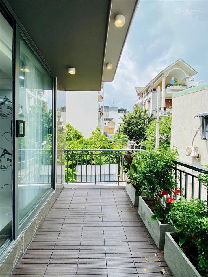 Bán nhà phố tại phạm huy thông, gò vấp, 72m2/3 tỷ 600 giá ưu đãi, hẻm xe hơi rông tháng sổ sẵn chờ