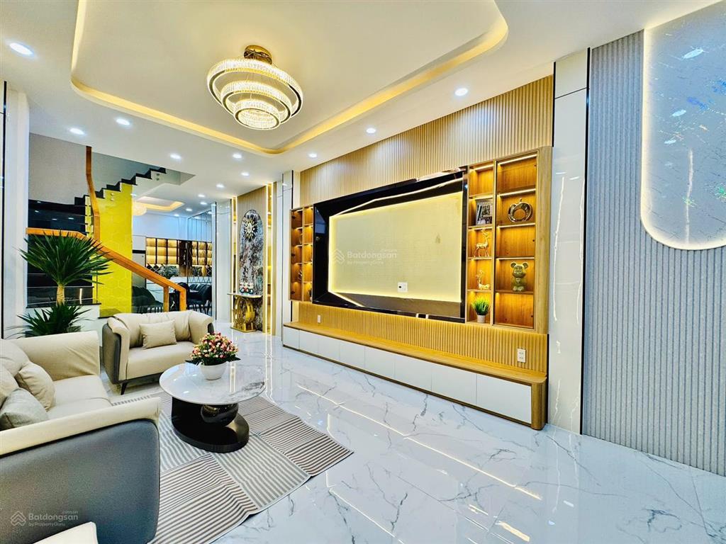 Chính chủ rao bán nhà hồng lạc , tân bình , 72m2 giá 3 tỷ 550 nhà 4 tầng sổ đầy đủ , mt kinh doanh