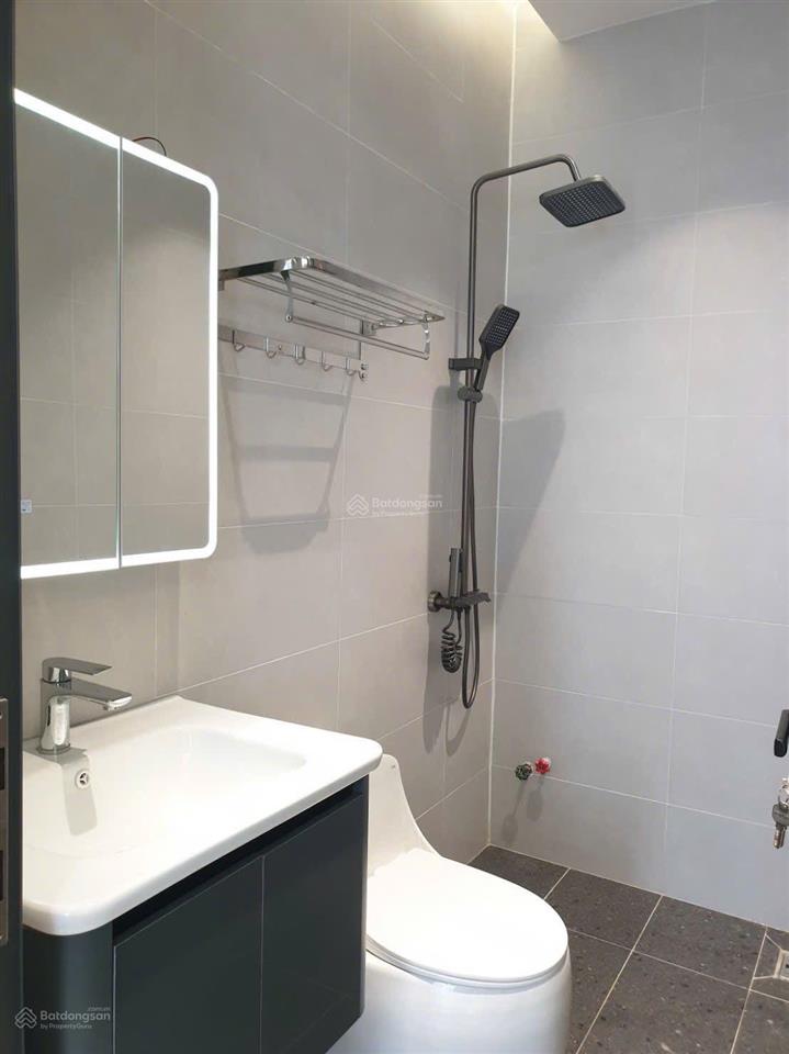 Chính chủ bán nhà rẻ trần khắc chân, 102m2 mặt tiền 5m pháp lý đầy đủ hẻm vào xe hơi 6m