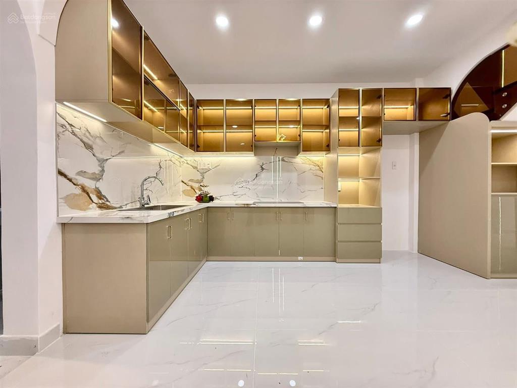 Gía ngộp sang tên gấp nhà đỗ xuân hợp, 78,2m2/3 tỷ 800 cho thuê 23 triệu, sổ rõ ràng minh bạch
