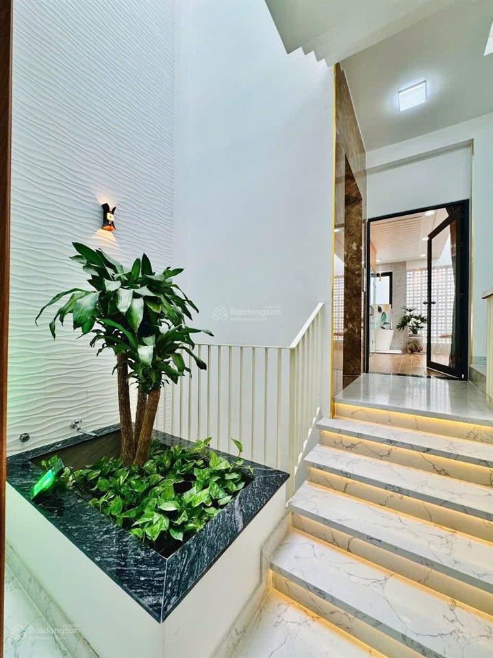 Chính chủ định cư bán gấp nhà 4 tầng 86,5m2 nguyễn thái bình tân bình sổ hồng riêng