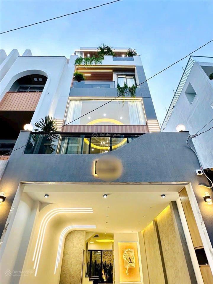 Khu nhà xịn tại hoa cau, 3 tỷ 9 dt 83,2m2, 4 tầng , có hợp đồng thuê cao , ngân hàng hỗ trợ 80%